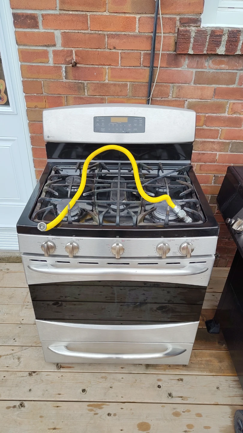GE Gas Range PGB908SE1SS - photo 2