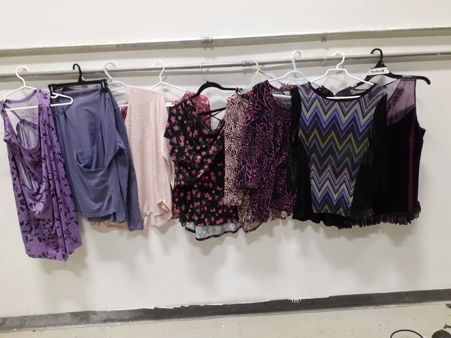 Women's Tops Bundle - Assorted Styles & Sizes