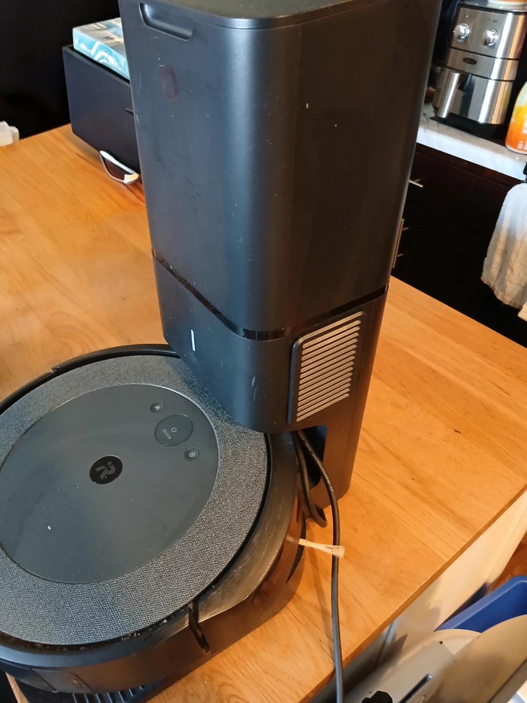 iRobot Roomba Self-Emptying Robot Vacuum - photo 2