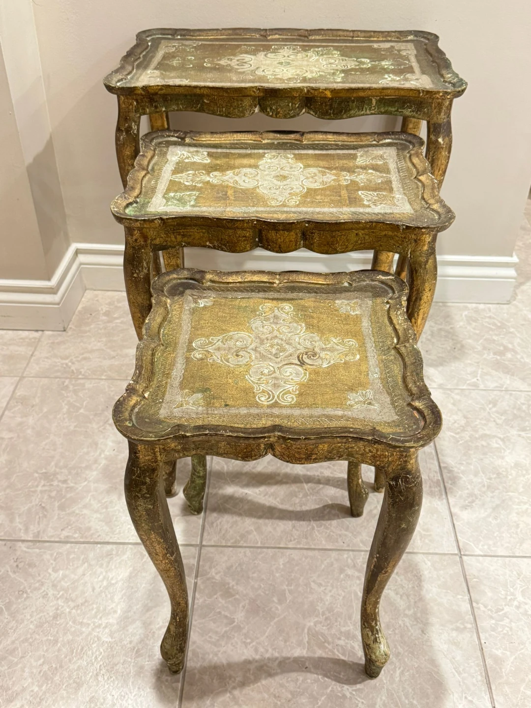 🥕 Vintage Florentine Nesting Side Tables Set - photo 4