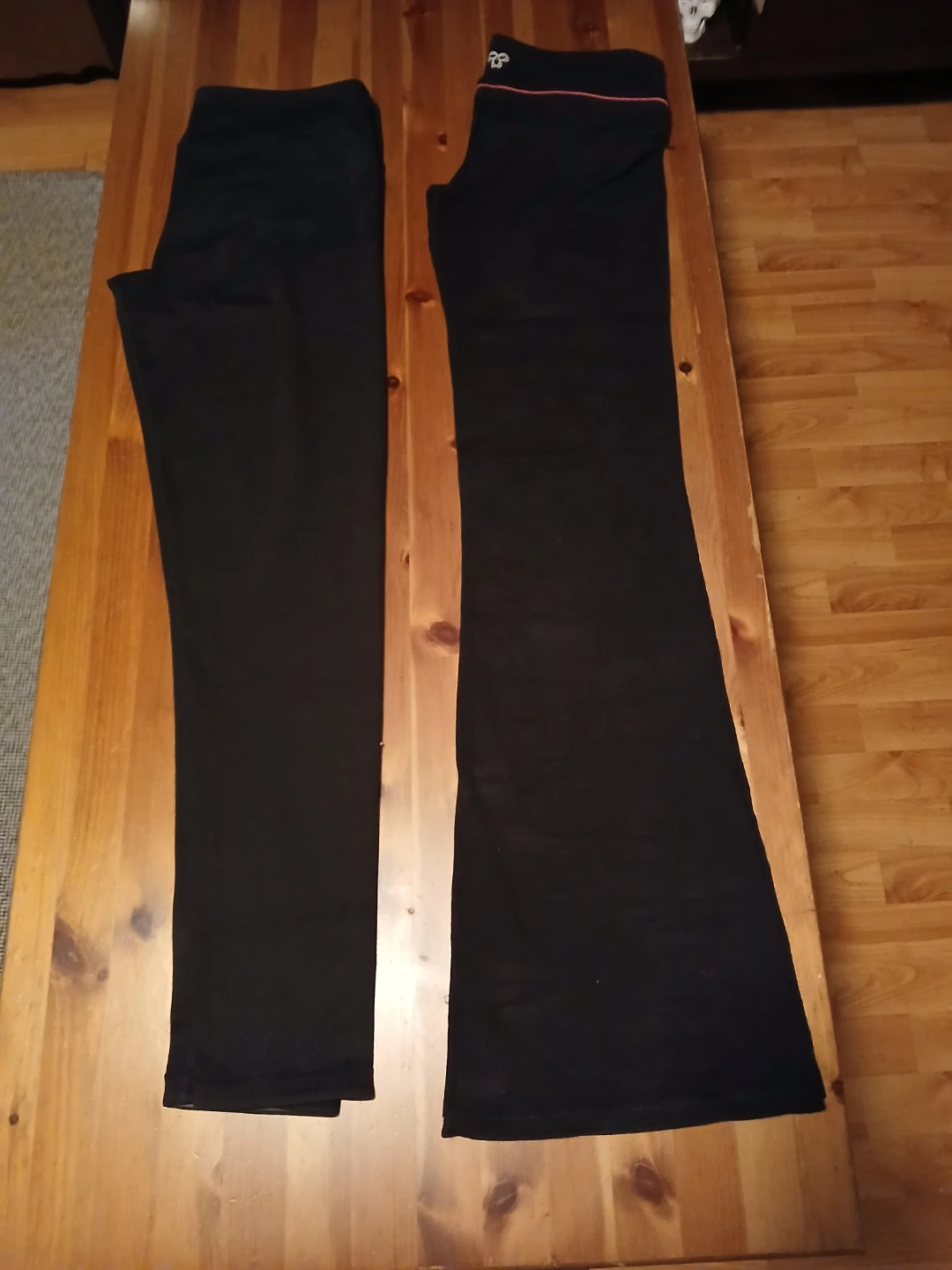 TNA Black & Grey Leggings - Size S