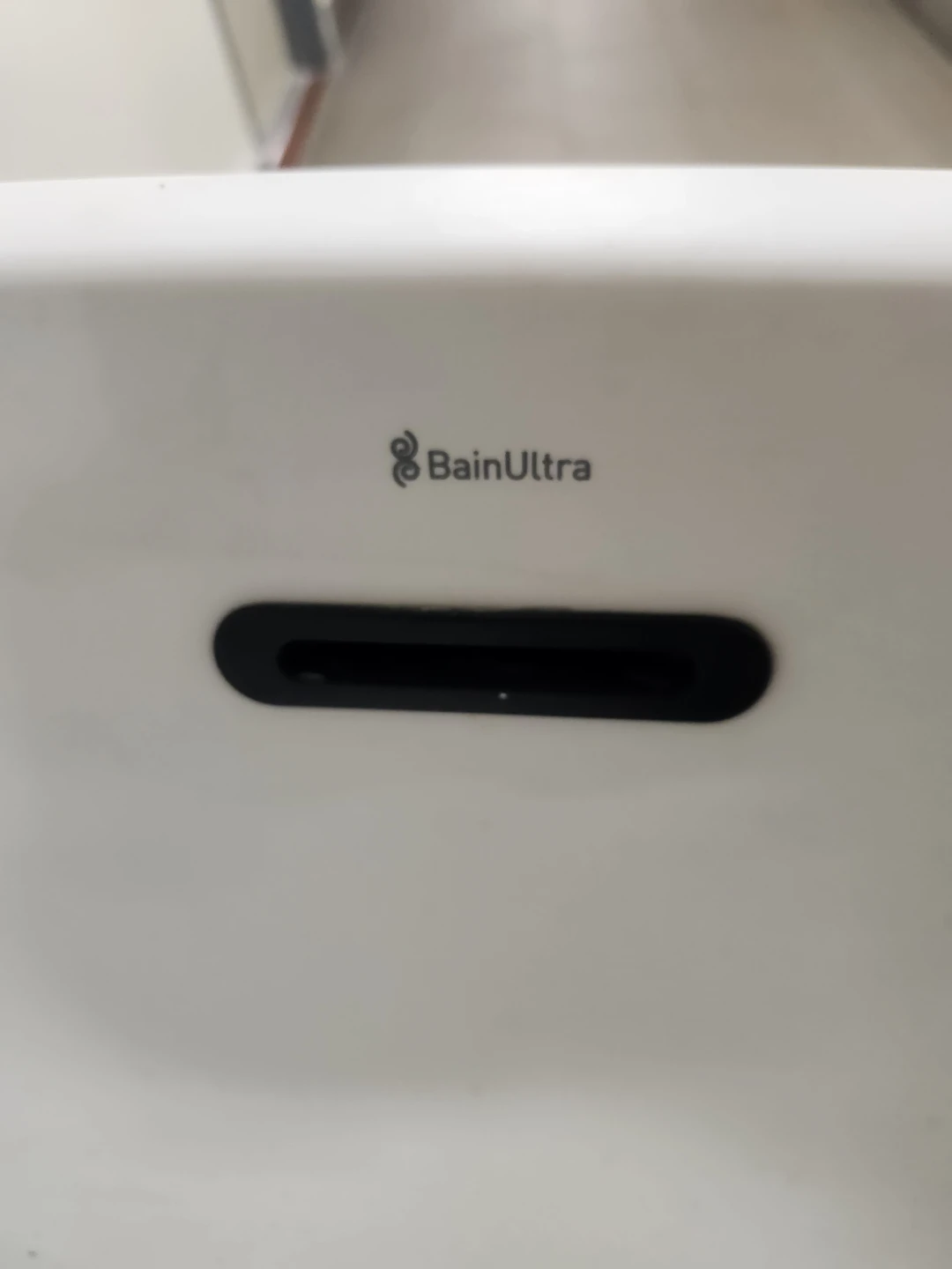 BainUltra Bathtub with jacuzzi soaker island tub - photo 2