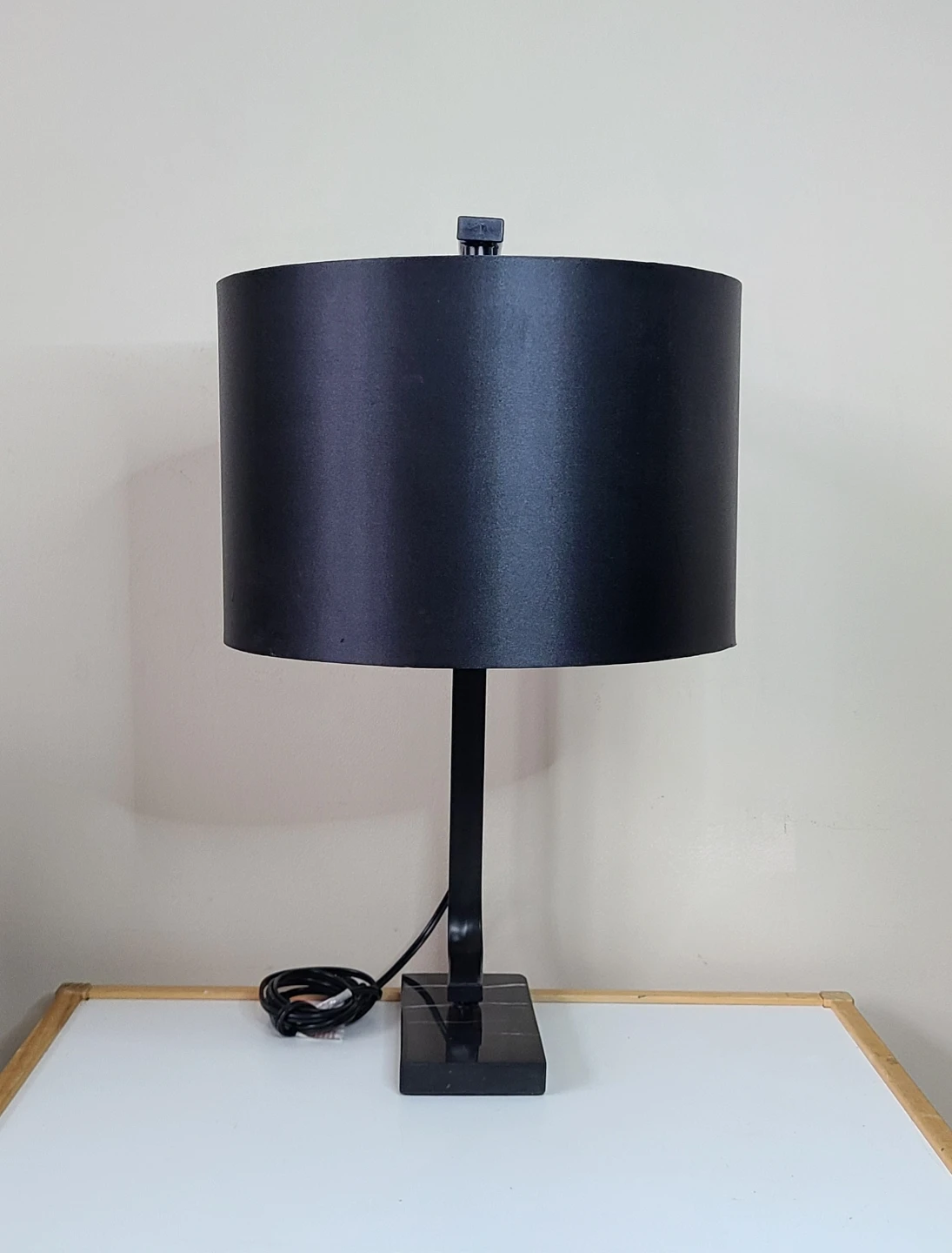Like New! Pair of Table Lamps - Excellent Condition - photo 5