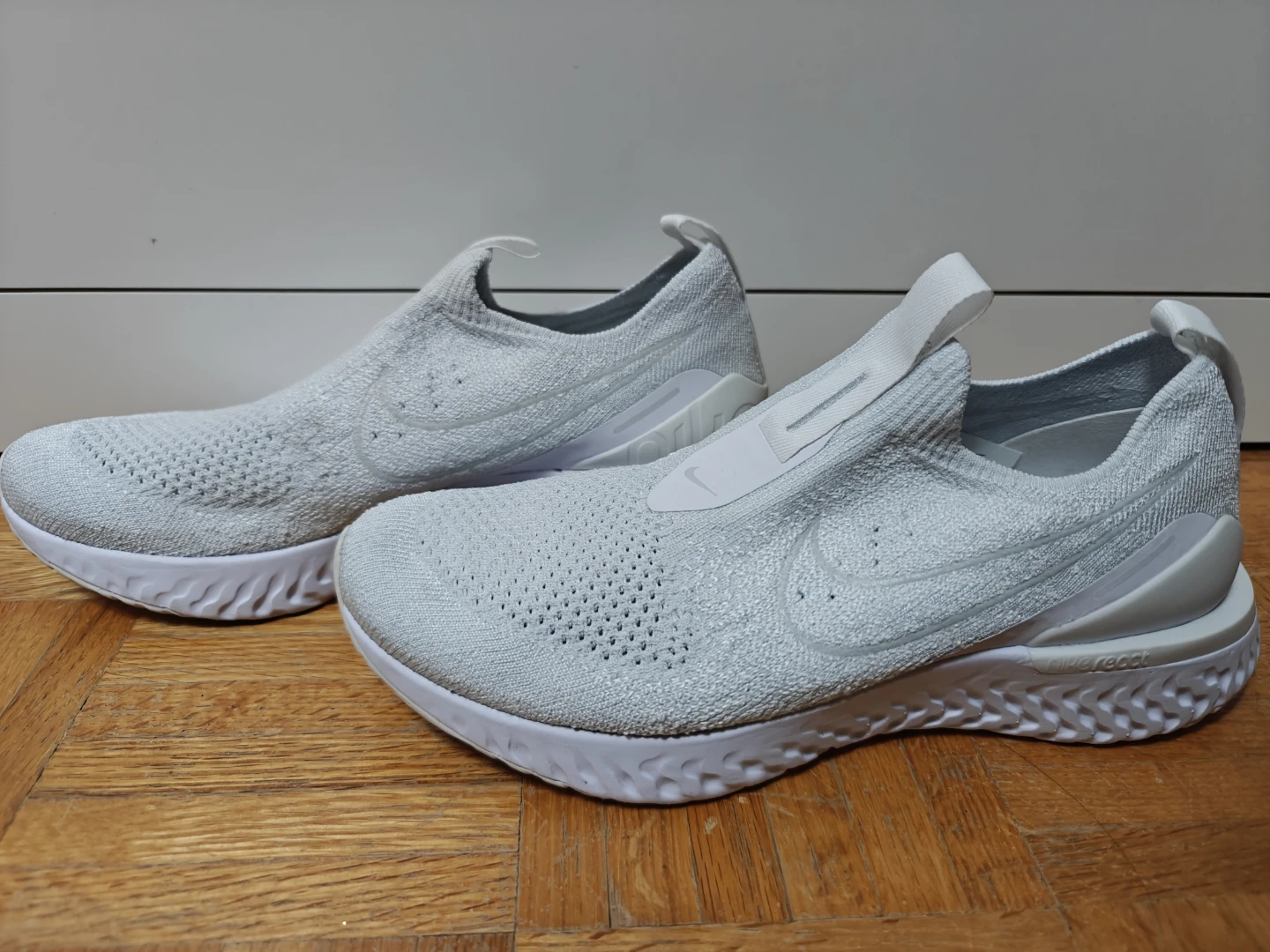 Nike Epic Phantom React Flyknit 2 (White) - Women Size US 7 - photo 4