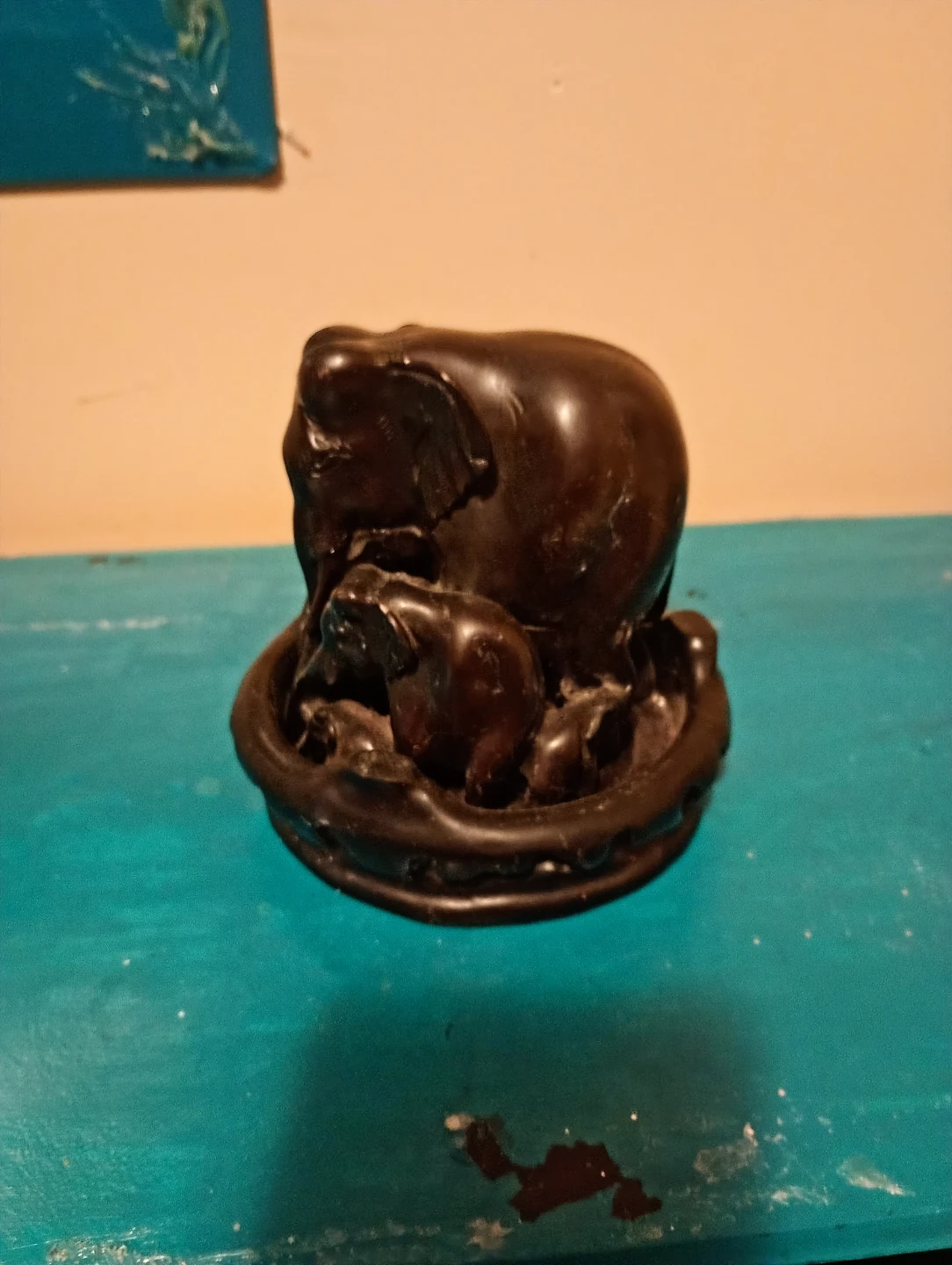 Dark Elephant Family Figurine - photo 4
