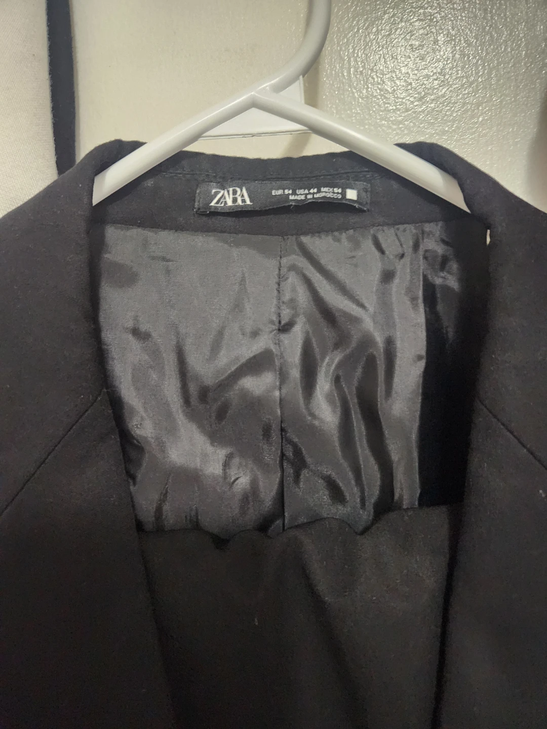 4 quality designer suits for sale