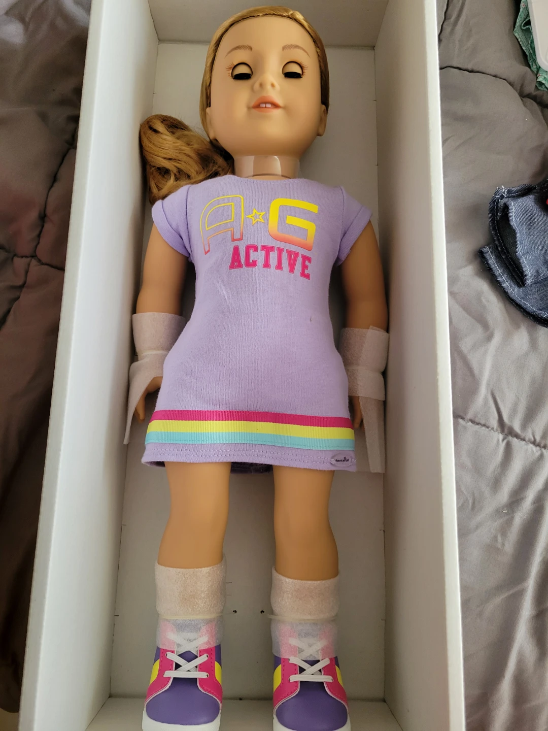 American Girl Doll "Truly Me" with "All About Us" Book - photo 3