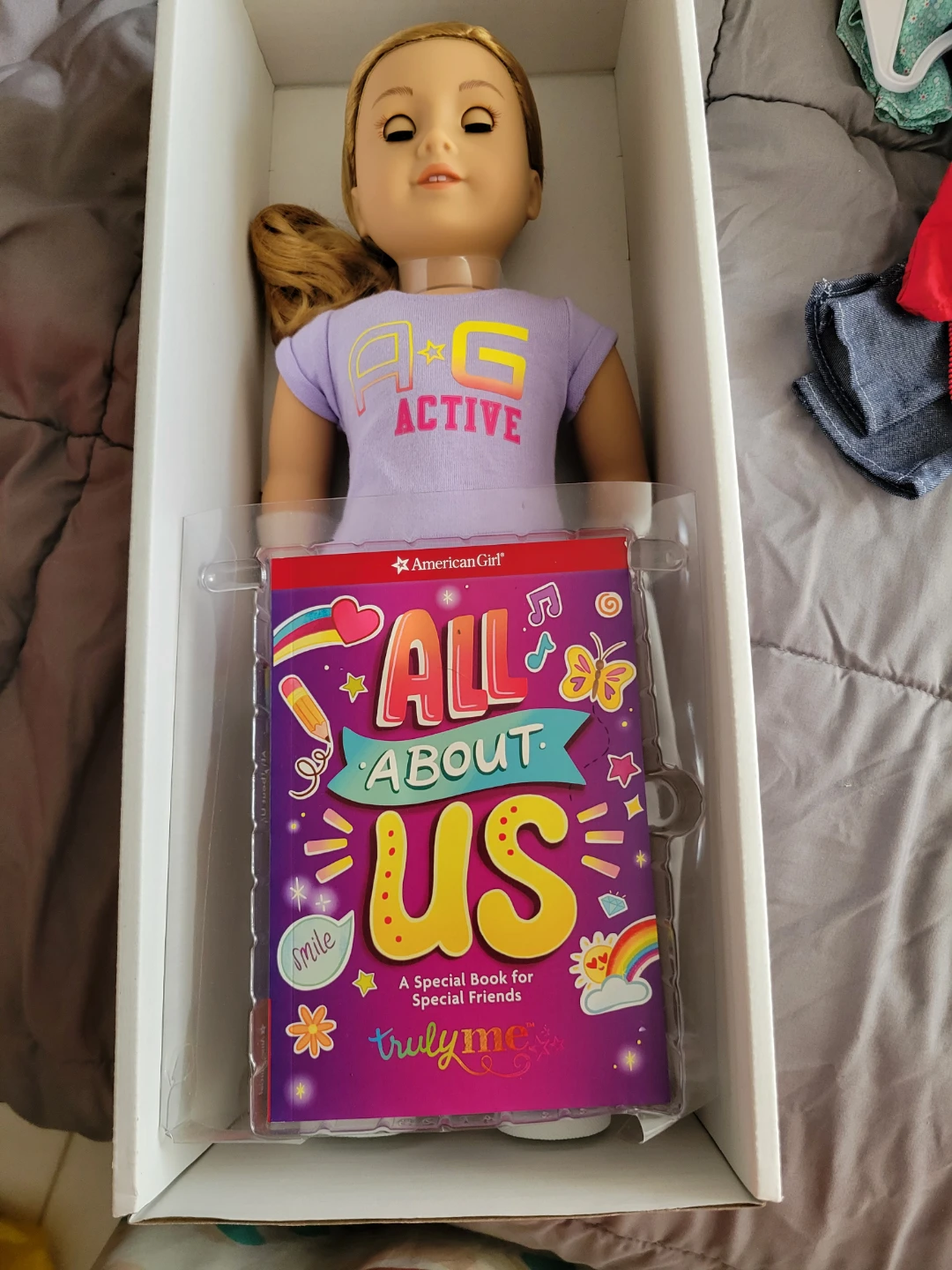 American Girl Doll "Truly Me" with "All About Us" Book - photo 4
