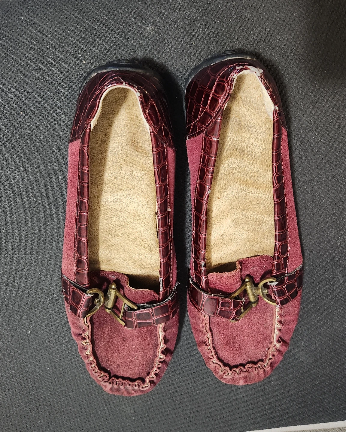 Women's Burgundy Loafers