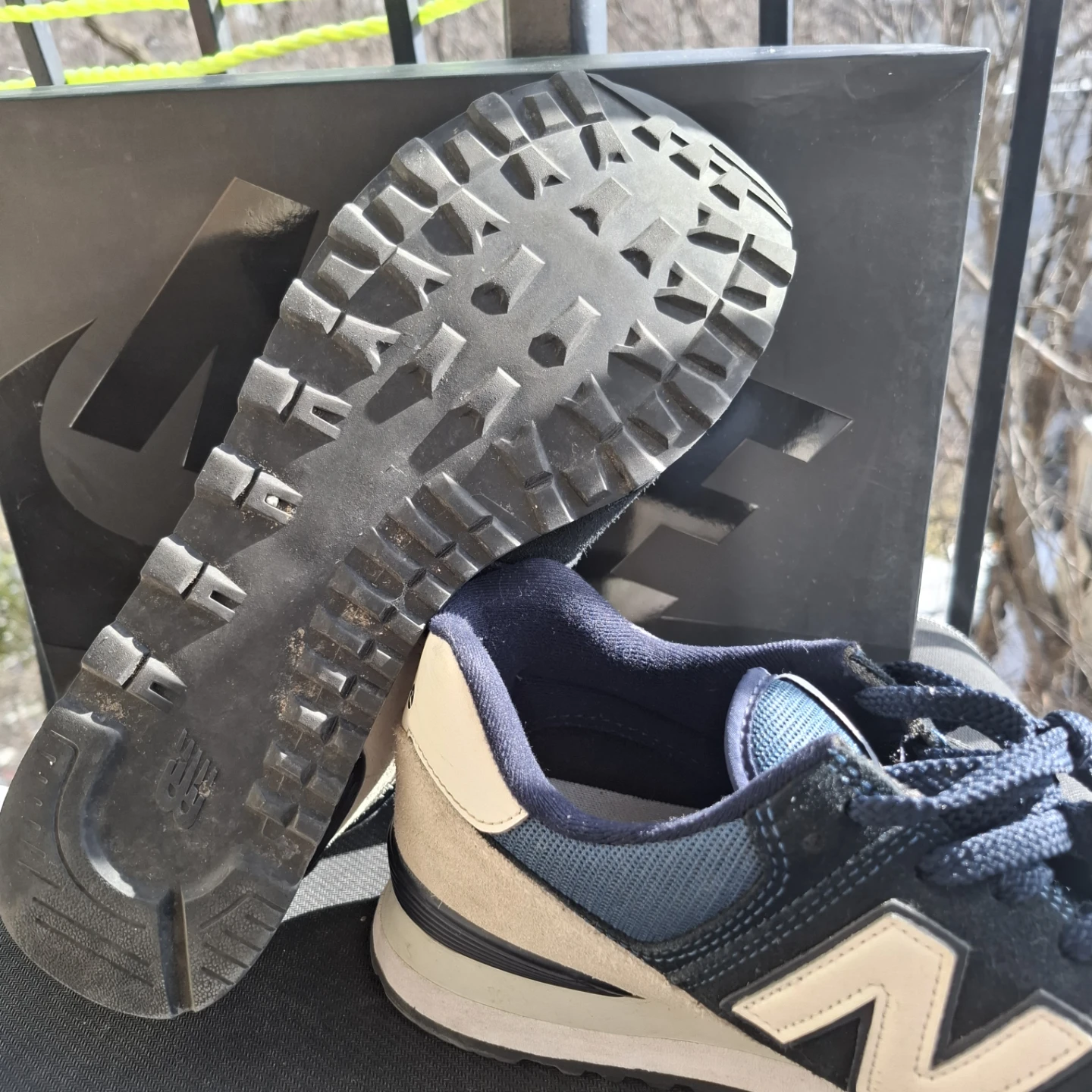 New Balance 574 Classic Sneakers - Size 11 - photo 5