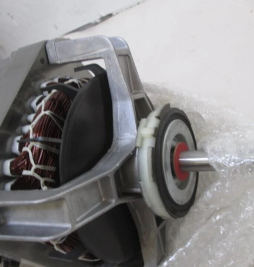 New Suansung Washing Machine Motor DC31-00055G - photo 2