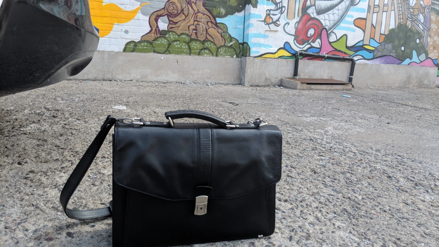 Black Leather Briefcase with Shoulder Strap heart 🧡