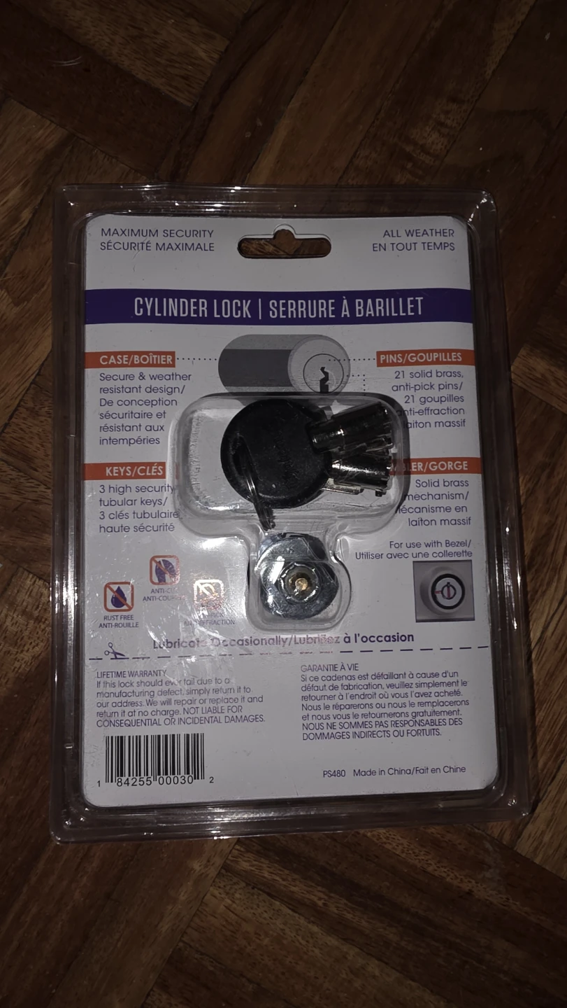 Public Storage Cylinder Lock with 3 Keys - photo 2