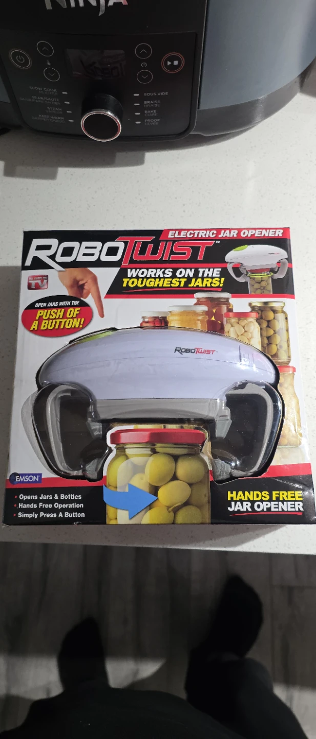 RoboTwist Electric Jar Opener