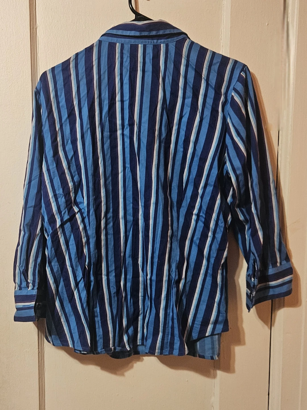 Women's shirt - photo 3