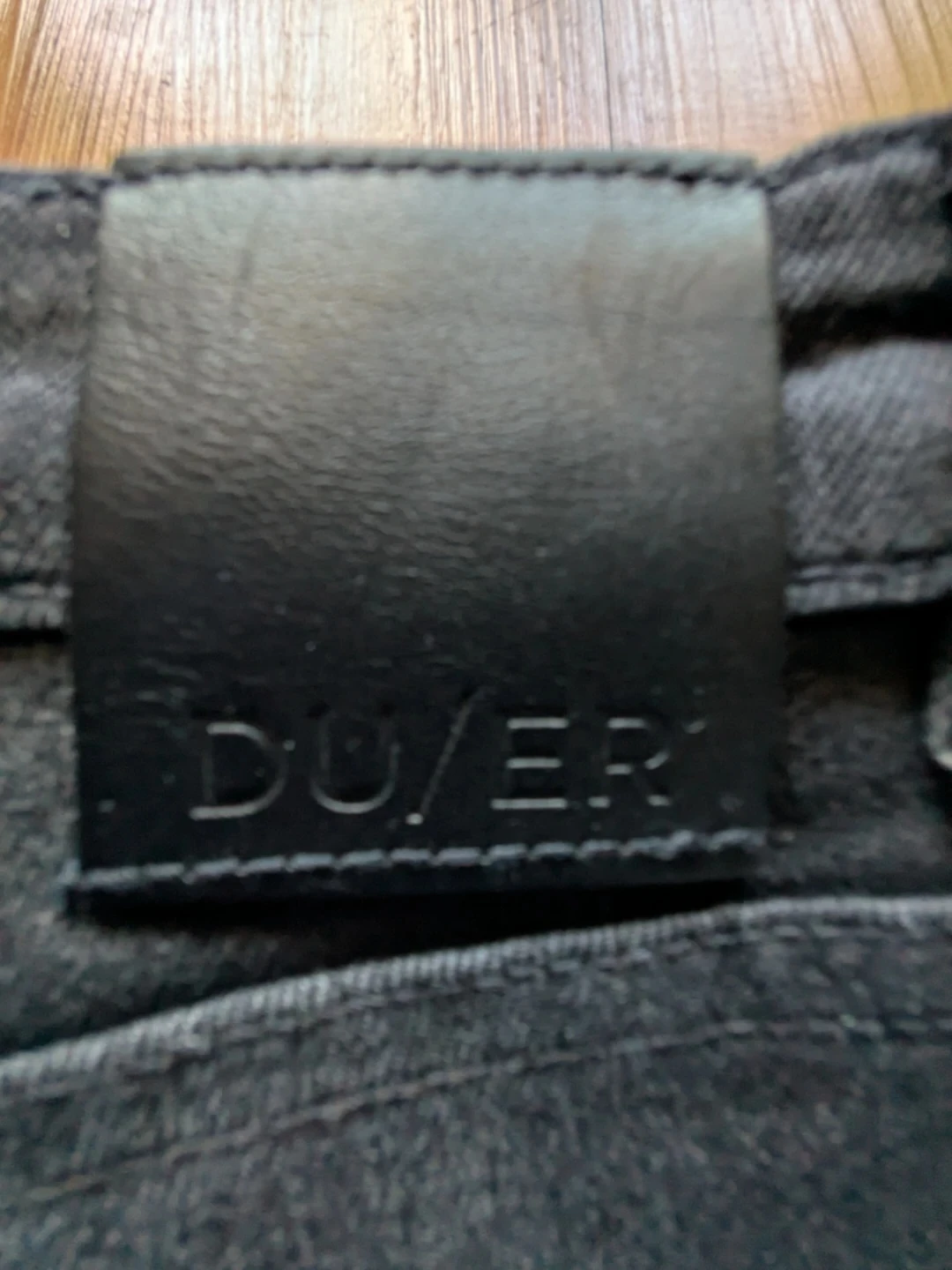 DUER Girlfriend Jeans - Black W26 L28 - photo 4