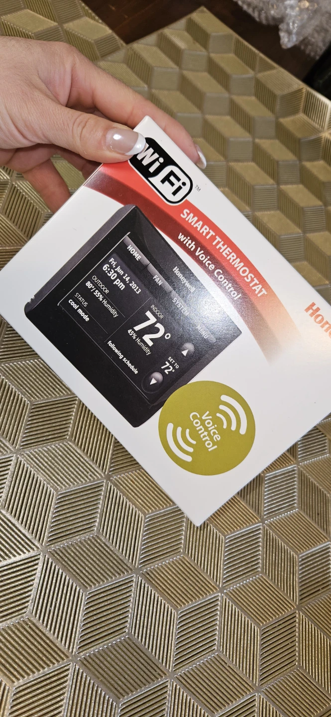 Honeywell WiFi Smart Thermostat with Voice Control