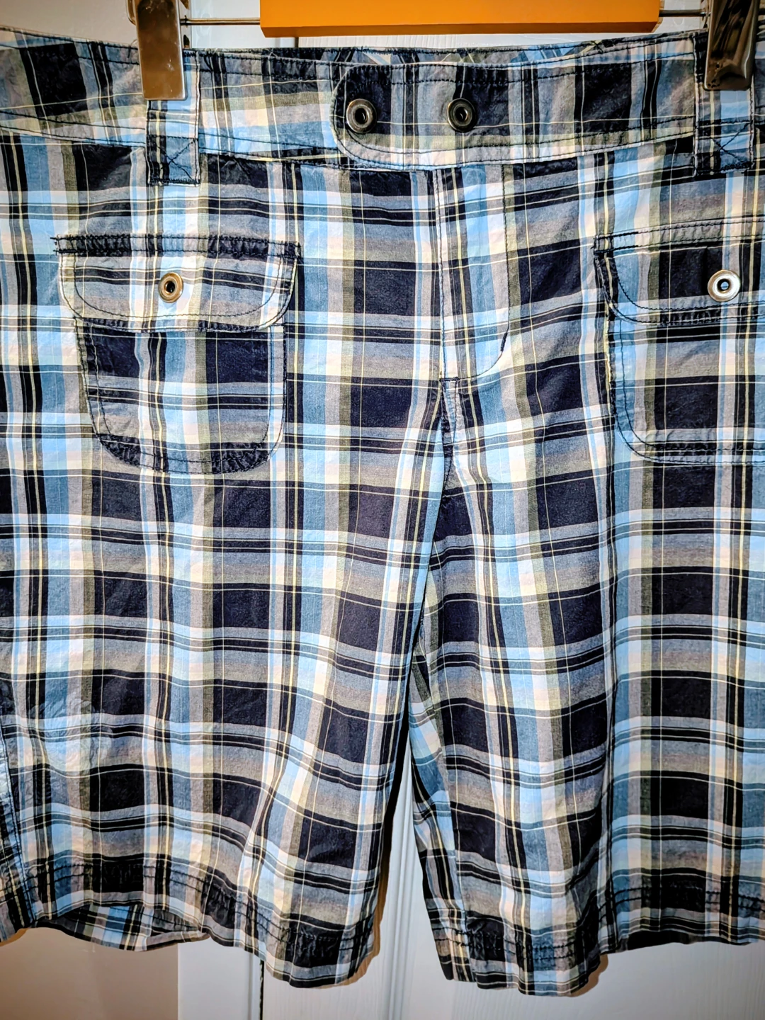 Columbia Plaid Shorts Size 12