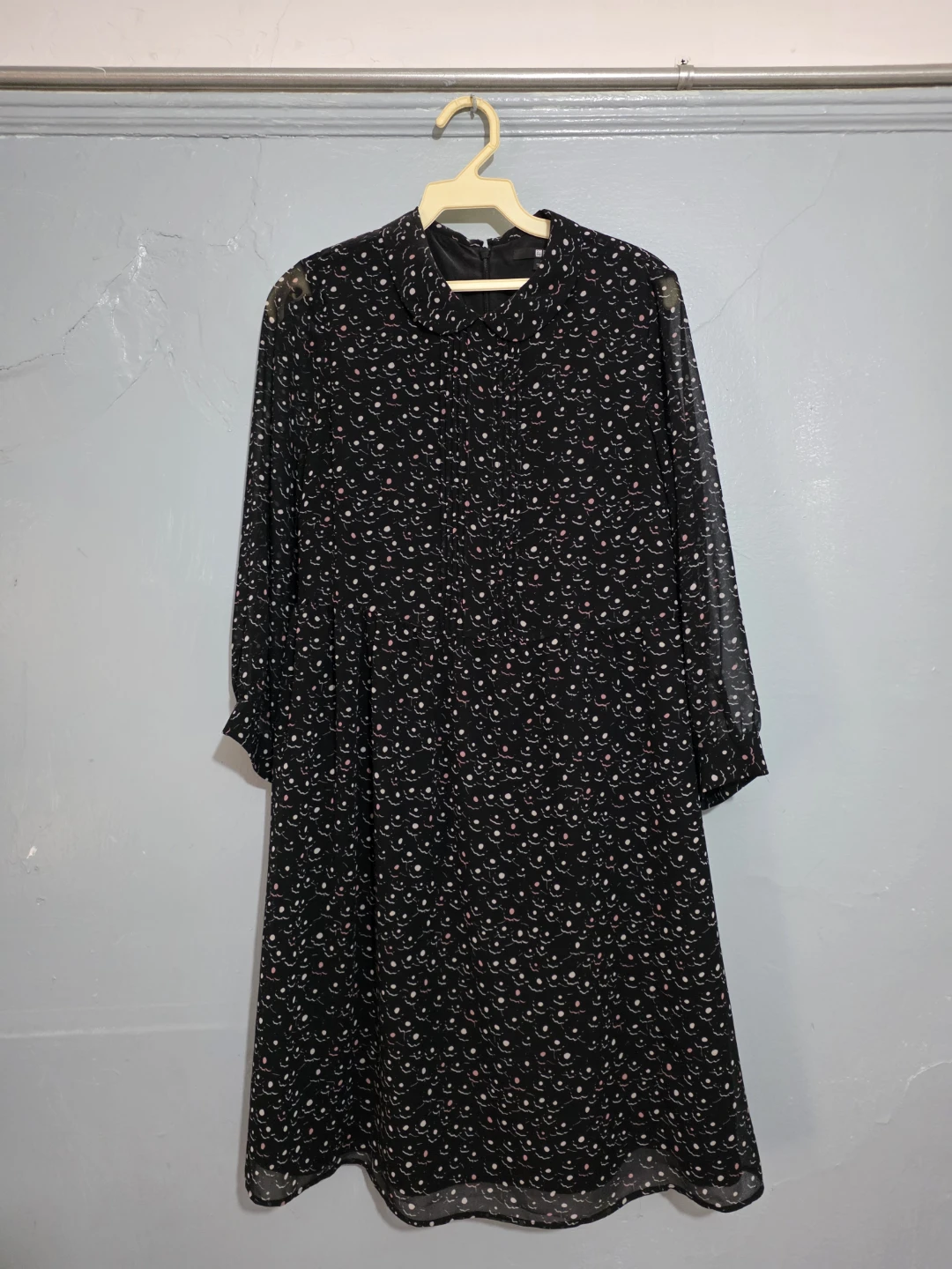 UNIQLO Women's Black Floral Print Dress - Size S
