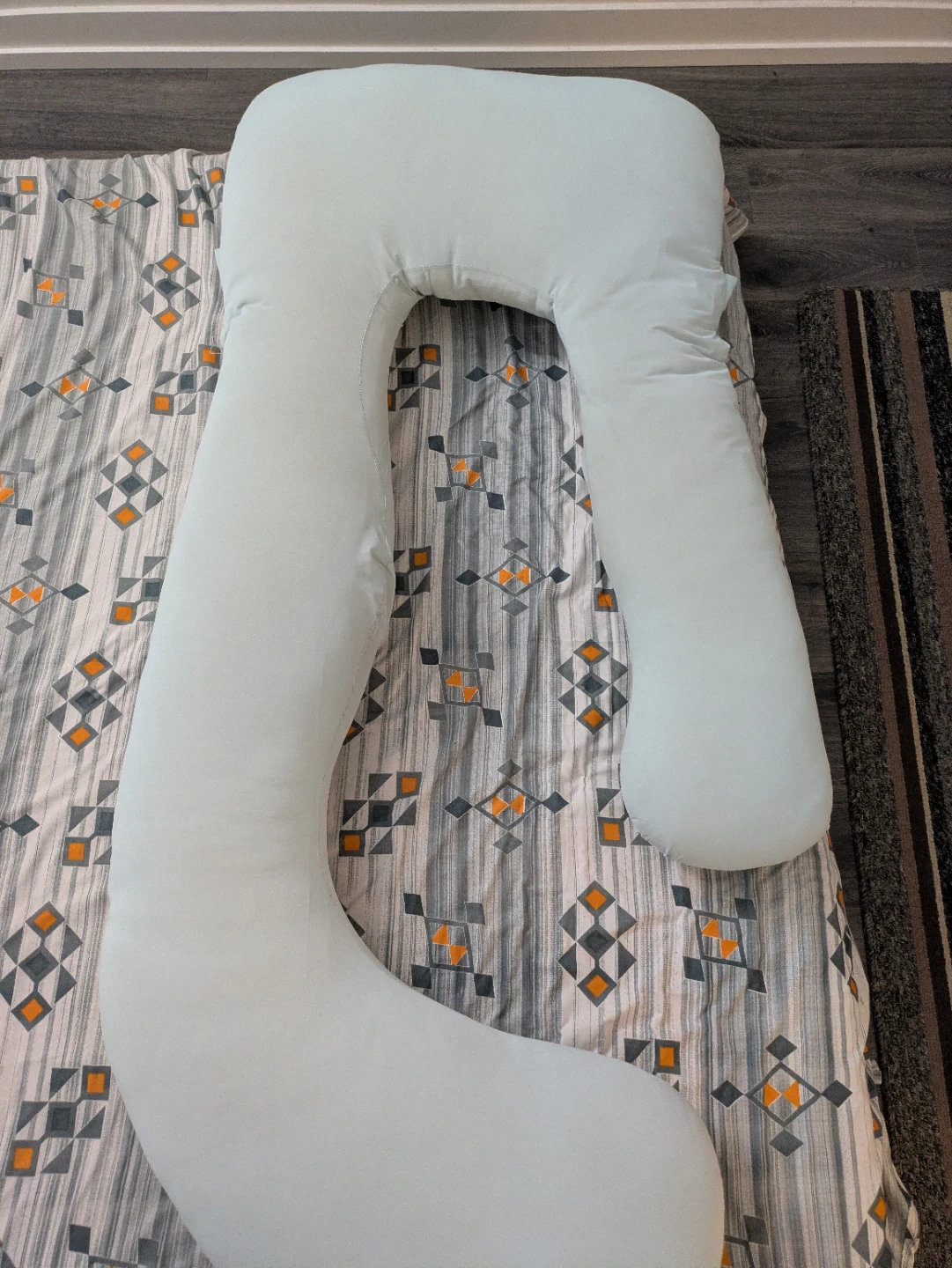 Light Blue U-Shaped Maternity Pillow