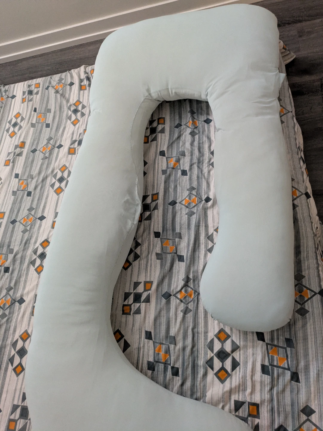 Light Blue U-Shaped Maternity Pillow - photo 3