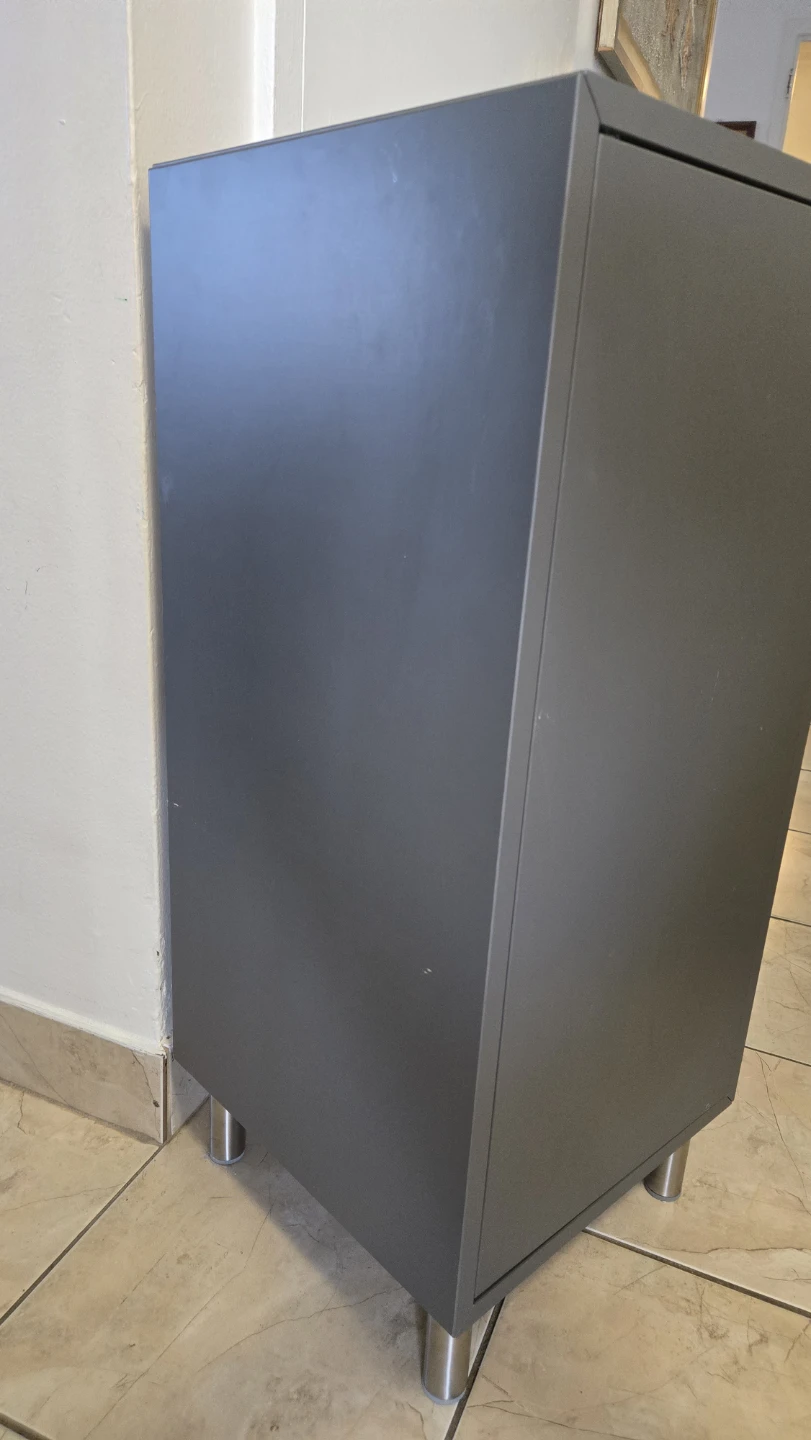 Ikea eket with door and metallic legs - photo 3