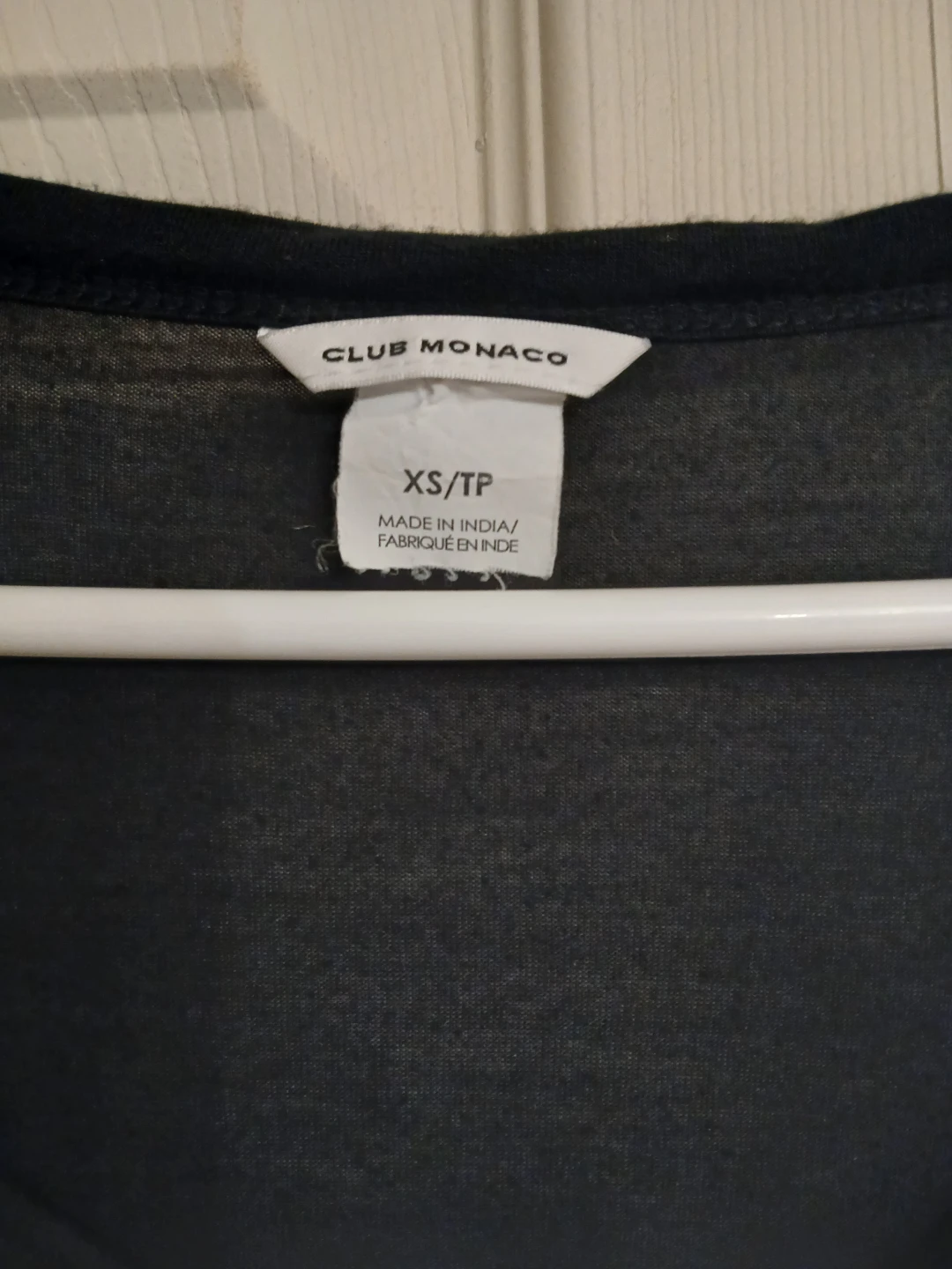 CLUB MONACO black t shirt, size extra small (XS) - photo 5