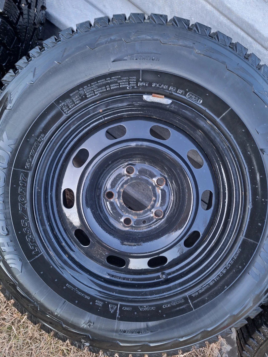 Hankook LT265/70R17 Winter Tires on Steel Rims - Set of 4 - photo 4