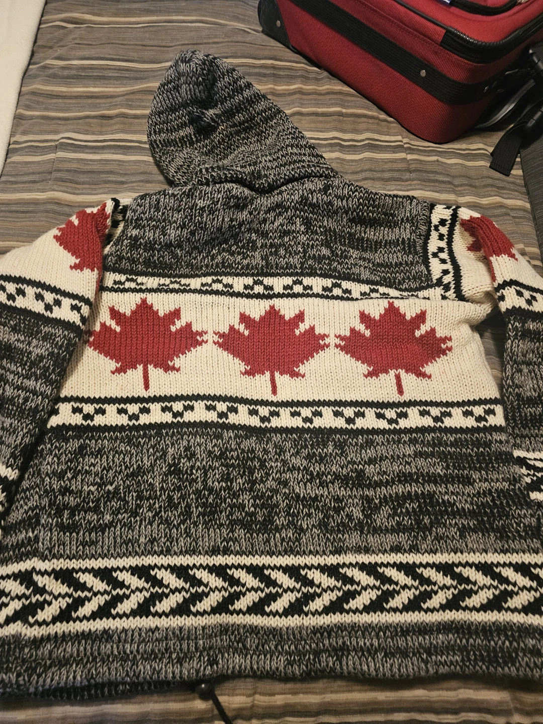 Ark Imports Canada Maple Leaf Wool Zip-Up Jacket - photo 3