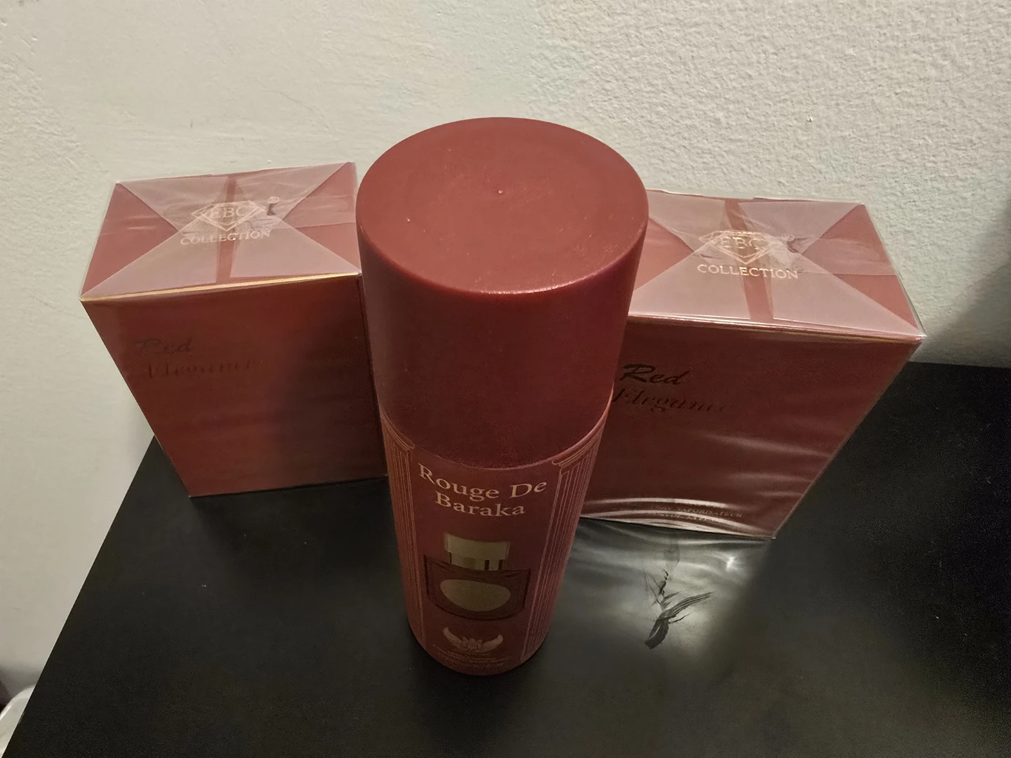 Baraka Rouge De Body Spray and Red Elegance Eau de Parfum Set - photo 3