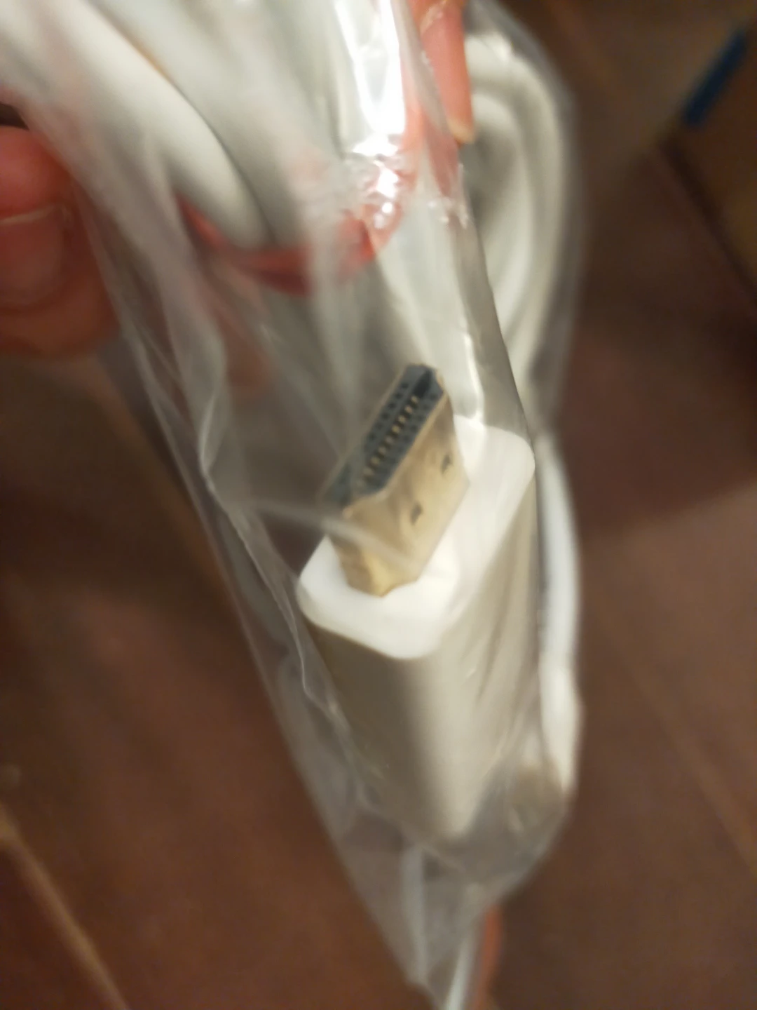 HDMI to Mini Display Port cable x 2 - photo 3