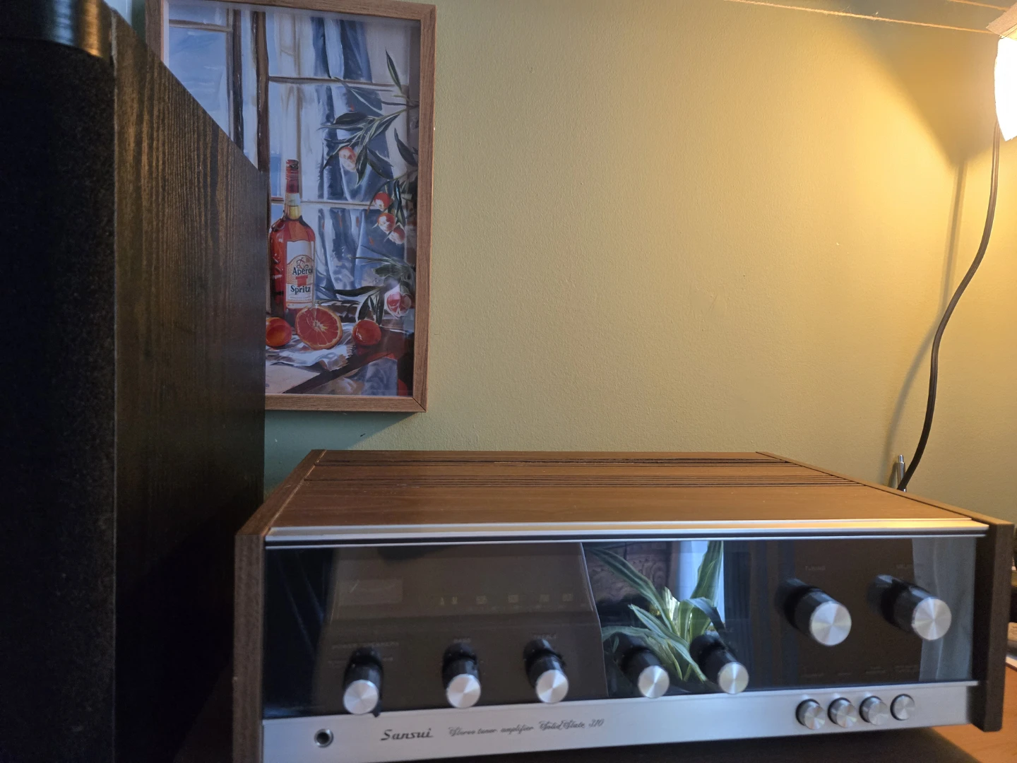 Near Mint Sansui 310 Vintage Stereo Receiver (1972) - photo 2