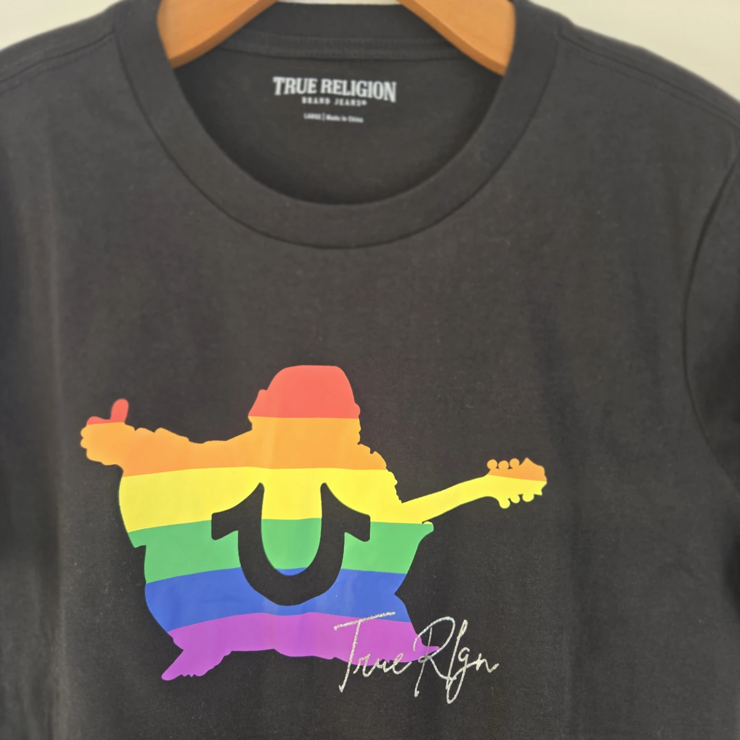 True Religion Black Rainbow Graphic T-Shirt - photo 2