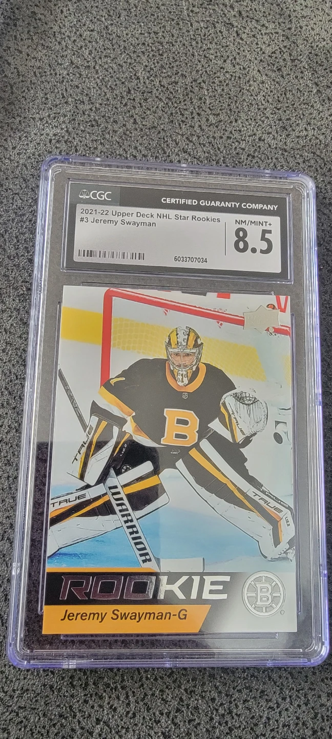 2021-22 Upper Deck Jeremy Swayman Rookie Hockey  - Graded 8.5