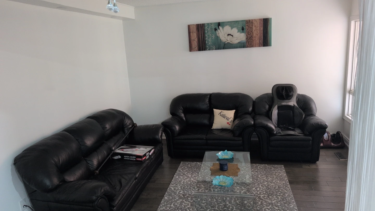 Black sofa set (3+2+1)