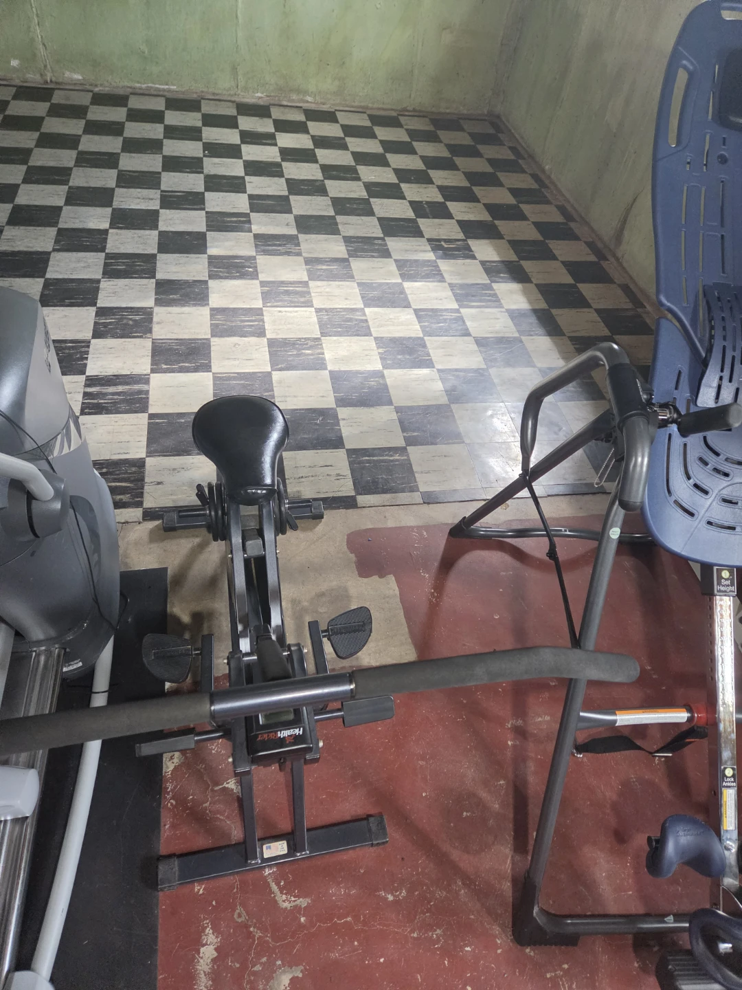 HealthRider Exercise Bike - photo 2