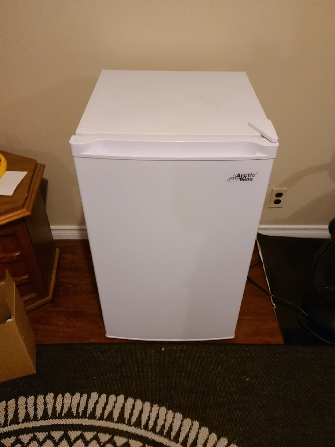 Arctic King Compact Freezer - photo 2