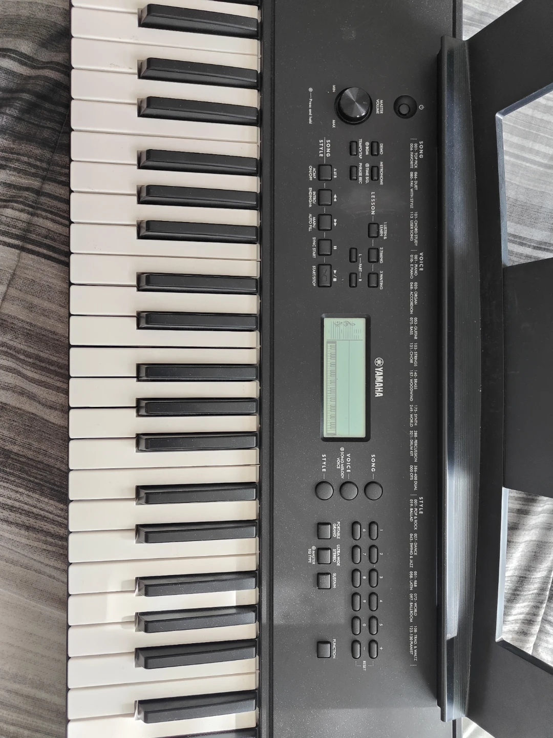 Yamaha Keyboard PSR- 360 B - photo 5
