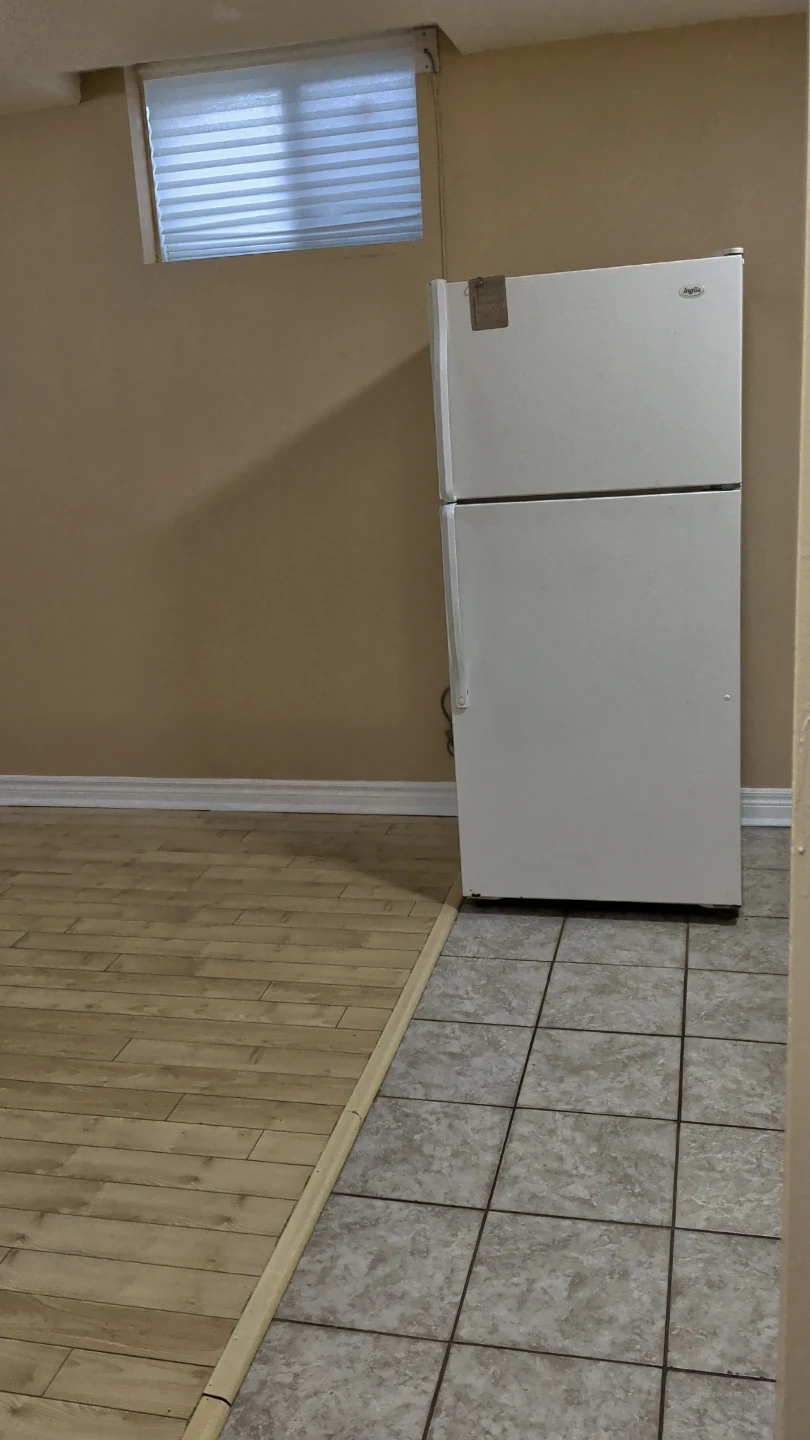 Basement Studio apartment for rent - photo 3