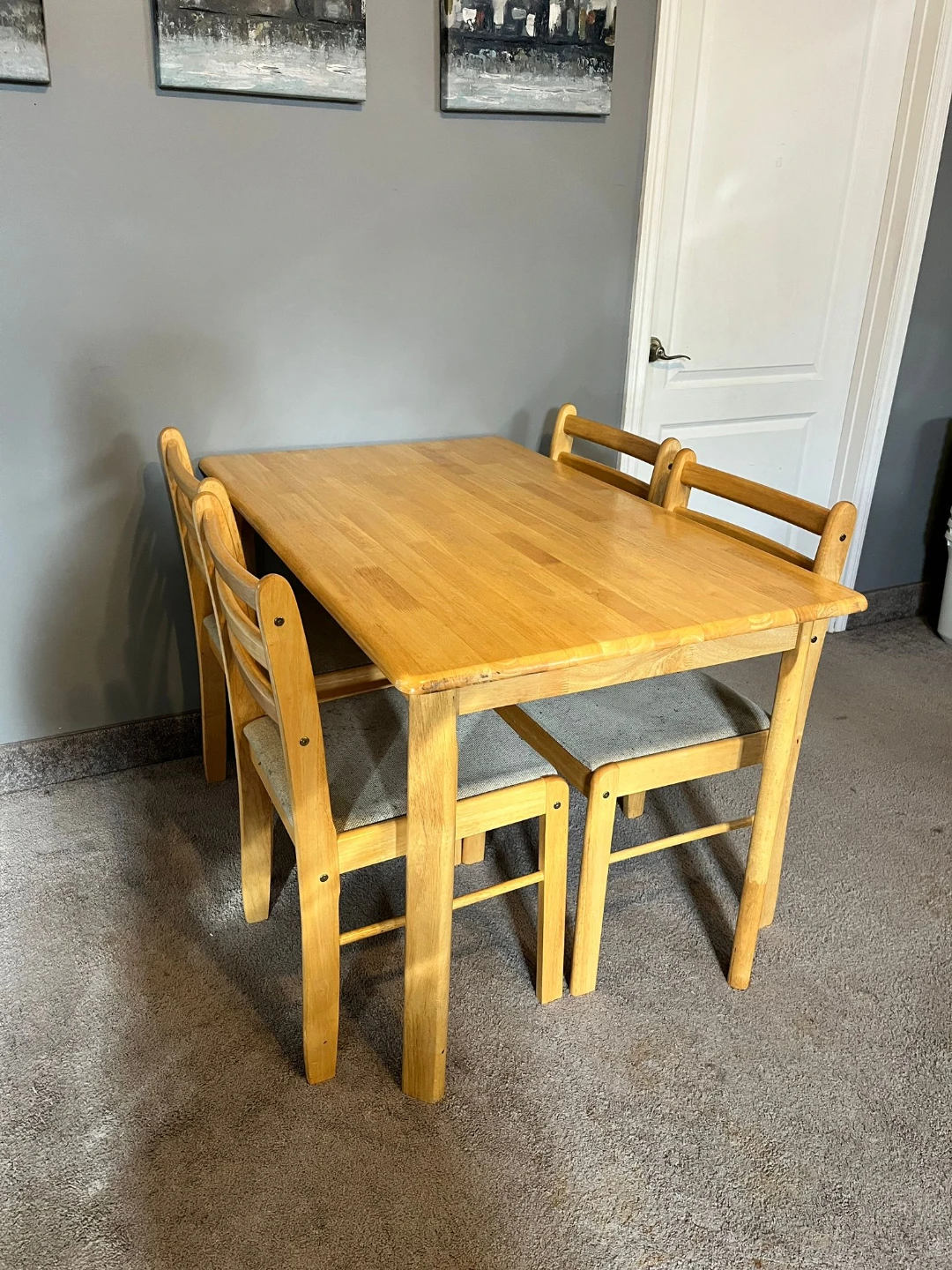 Light Wood Dining Table with 4 Chairs - photo 3