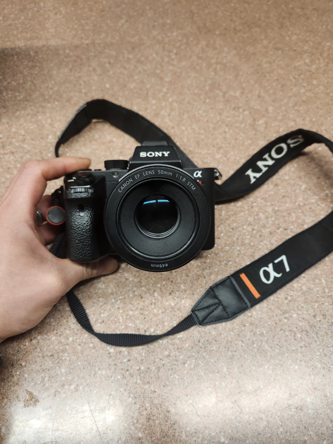 Sony Alpha a7r II (body only + accessories) - photo 5