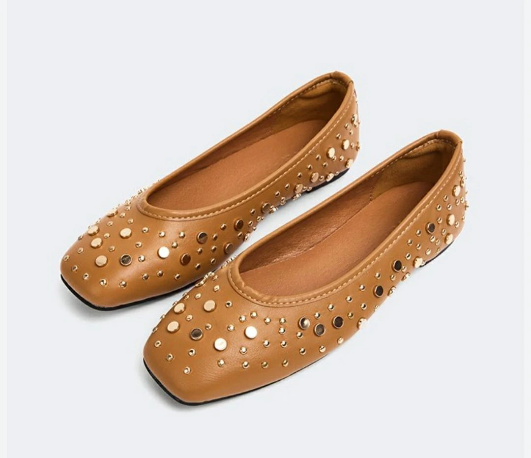 Brand new Zara Brown Studded Flats