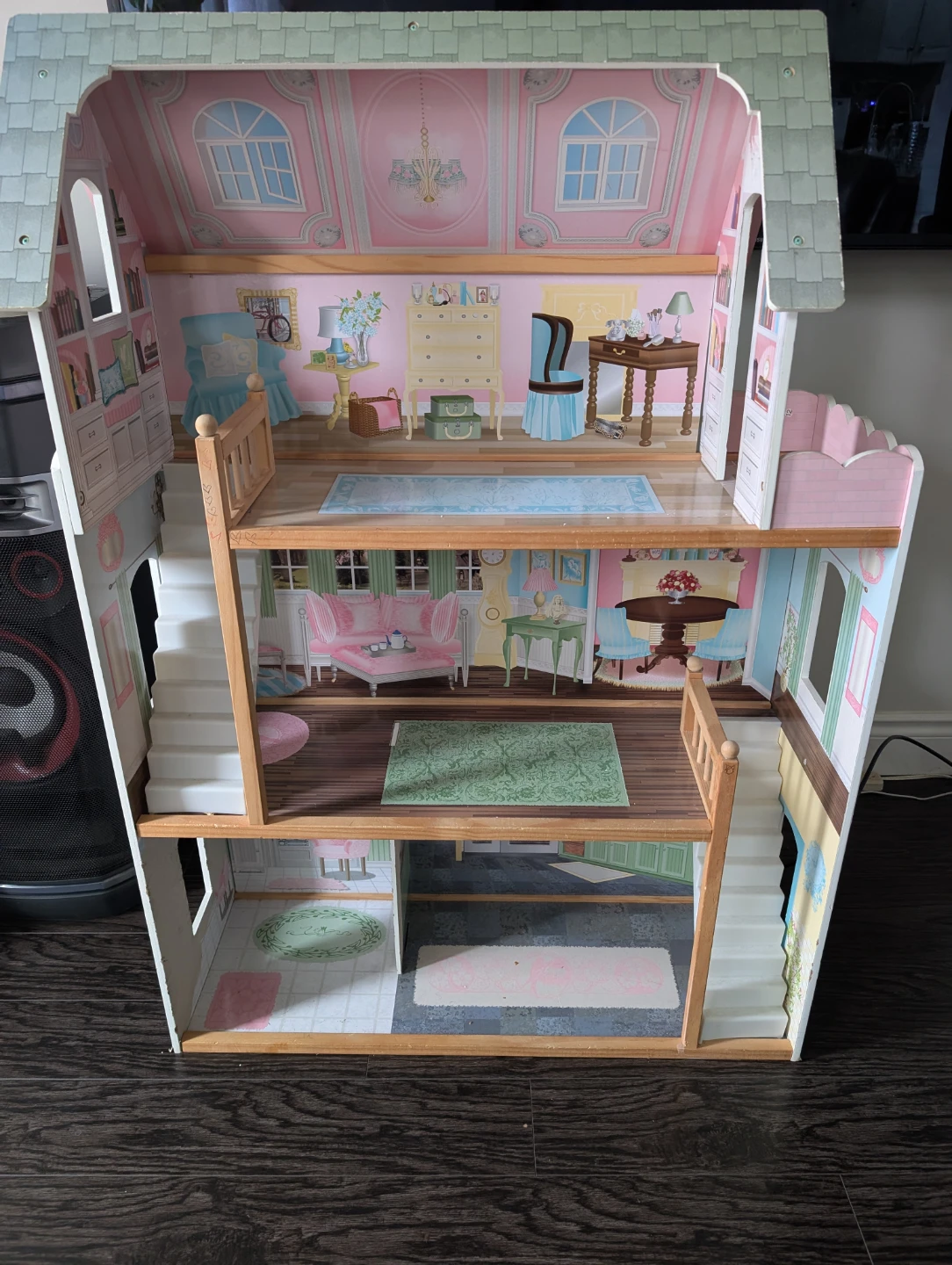 Wooden Dollhouse