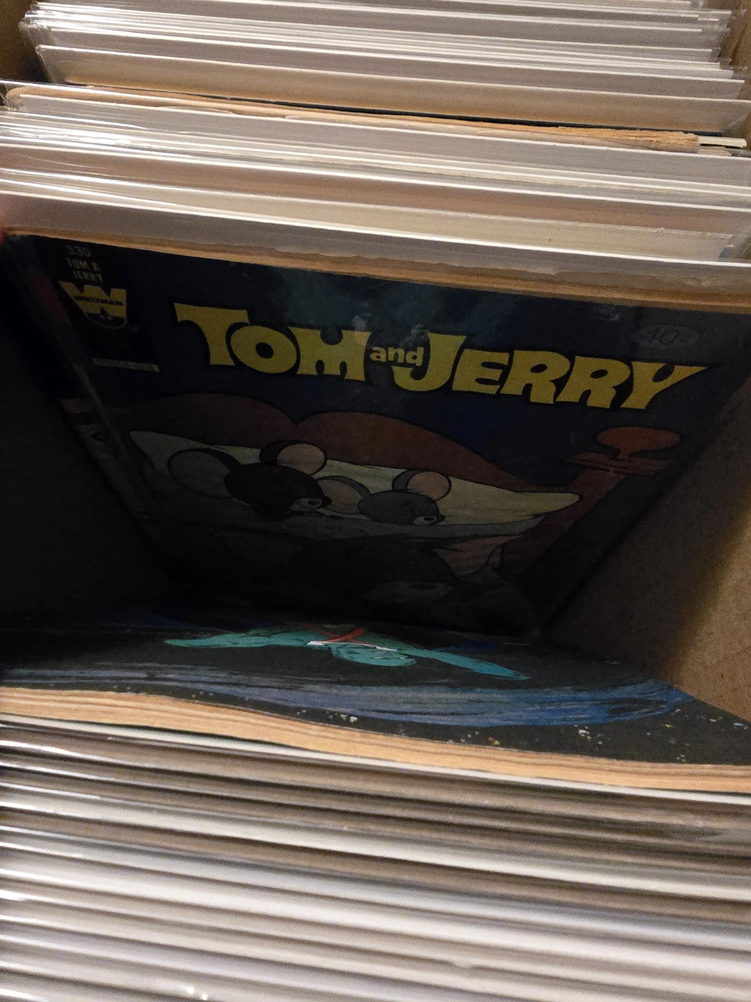 Amazing Heroes Comic Books Bundle