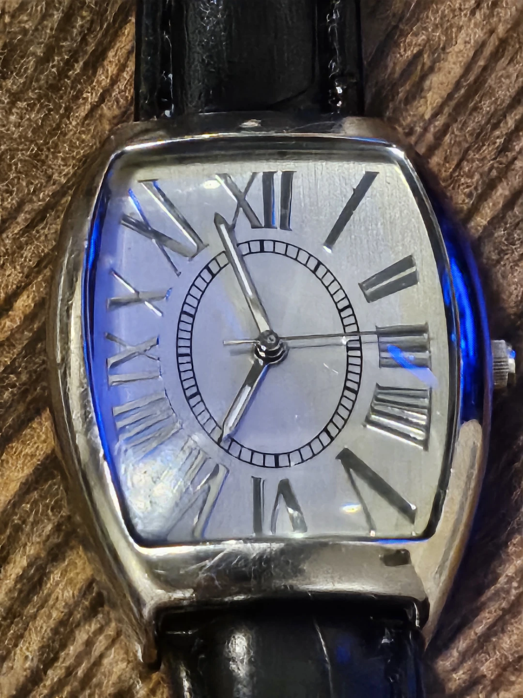 Women's Fashion Watch - Black Leather Strap - photo 2