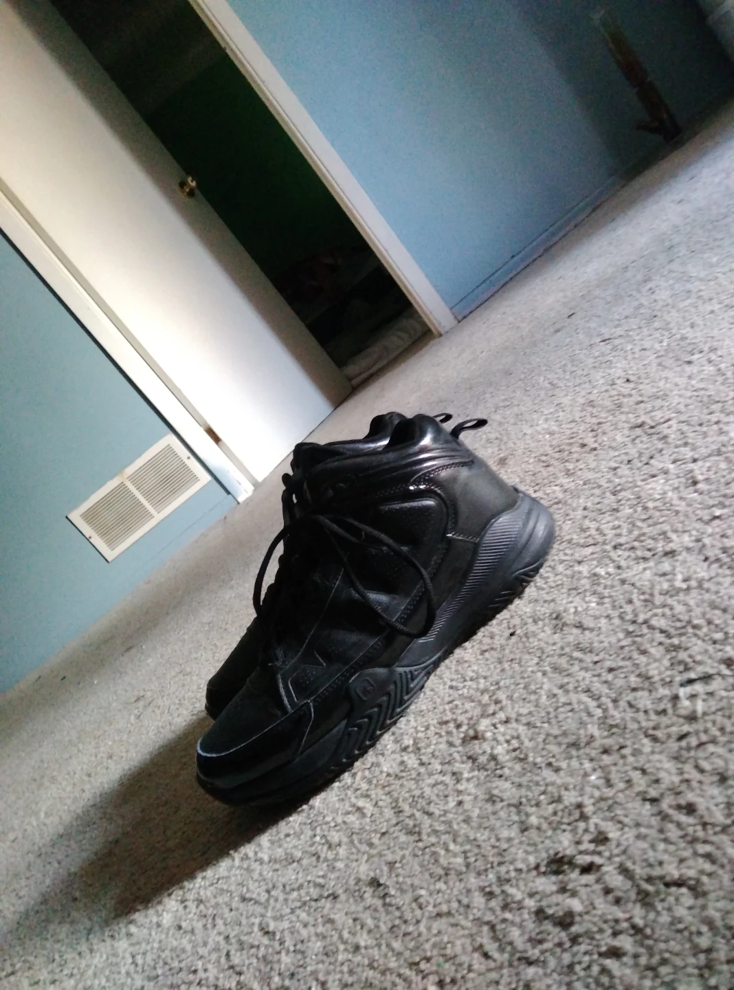 AND1 Men's Basketball Shoes - Black - photo 3