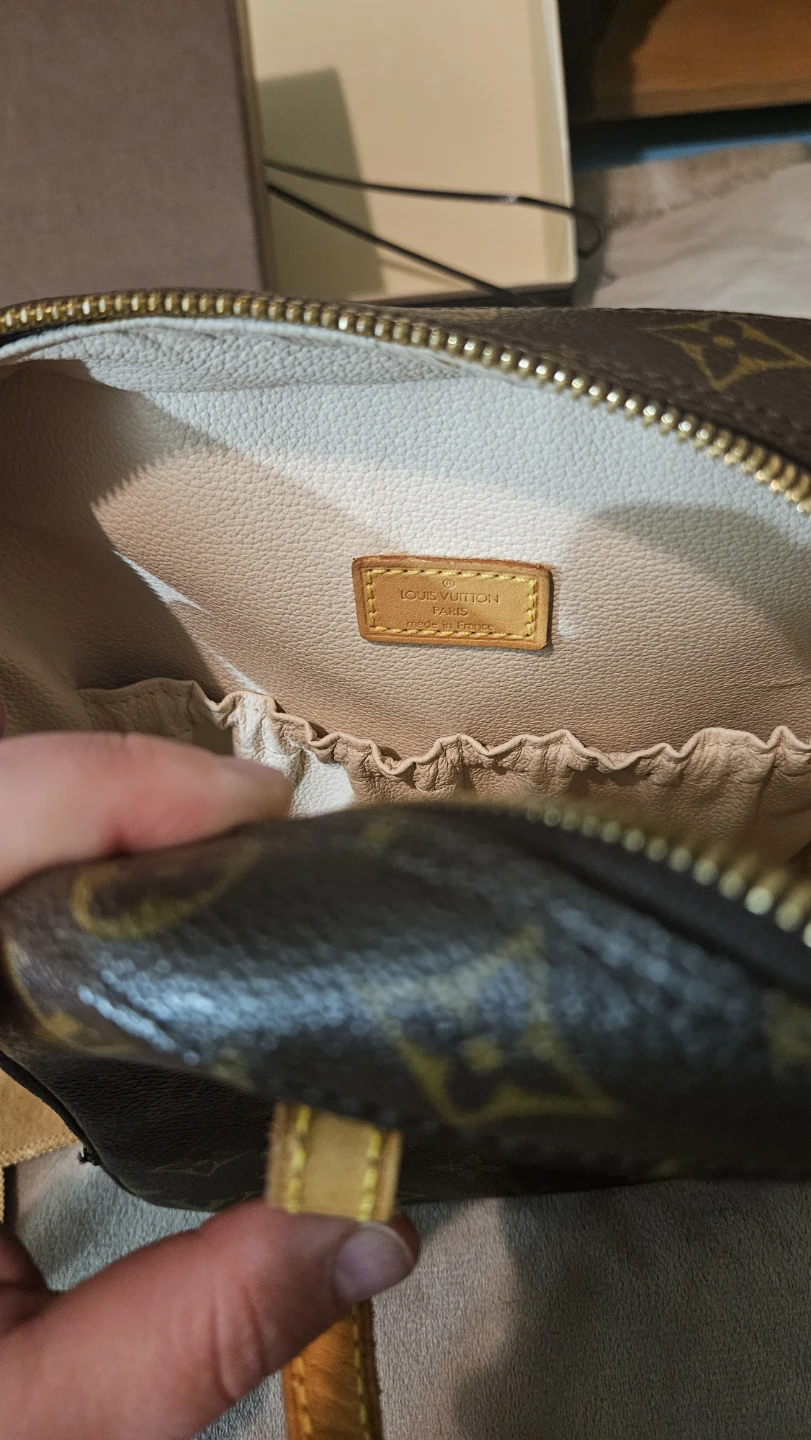 Louis Vuitton Monogram Speedy 20 Bag - photo 3