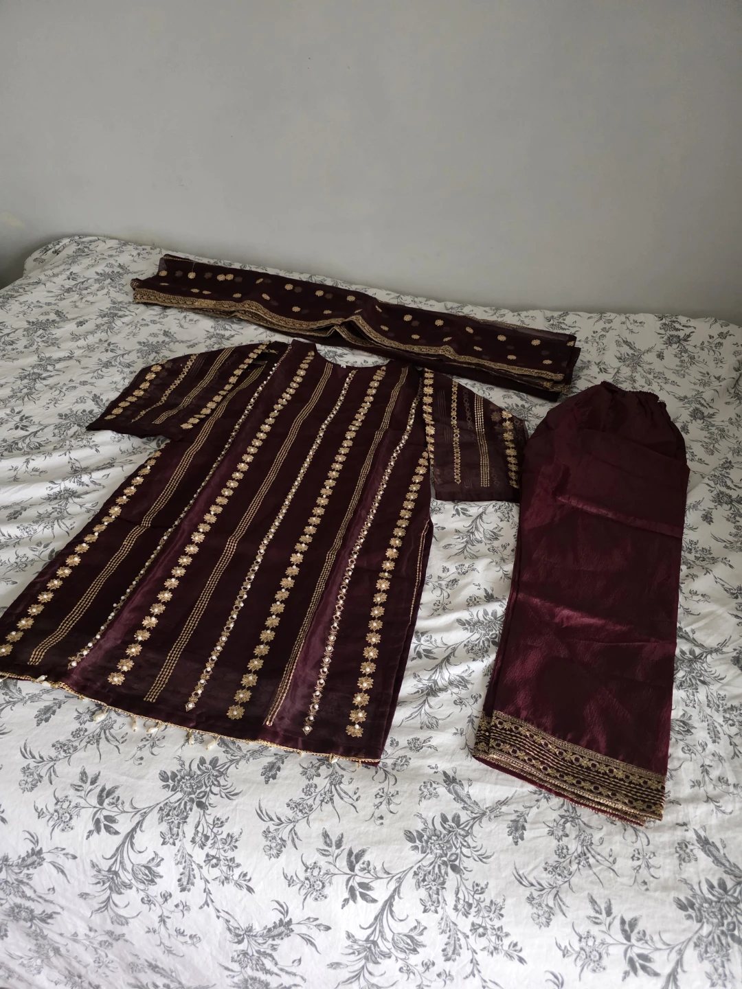 Pakistani dress - photo 2