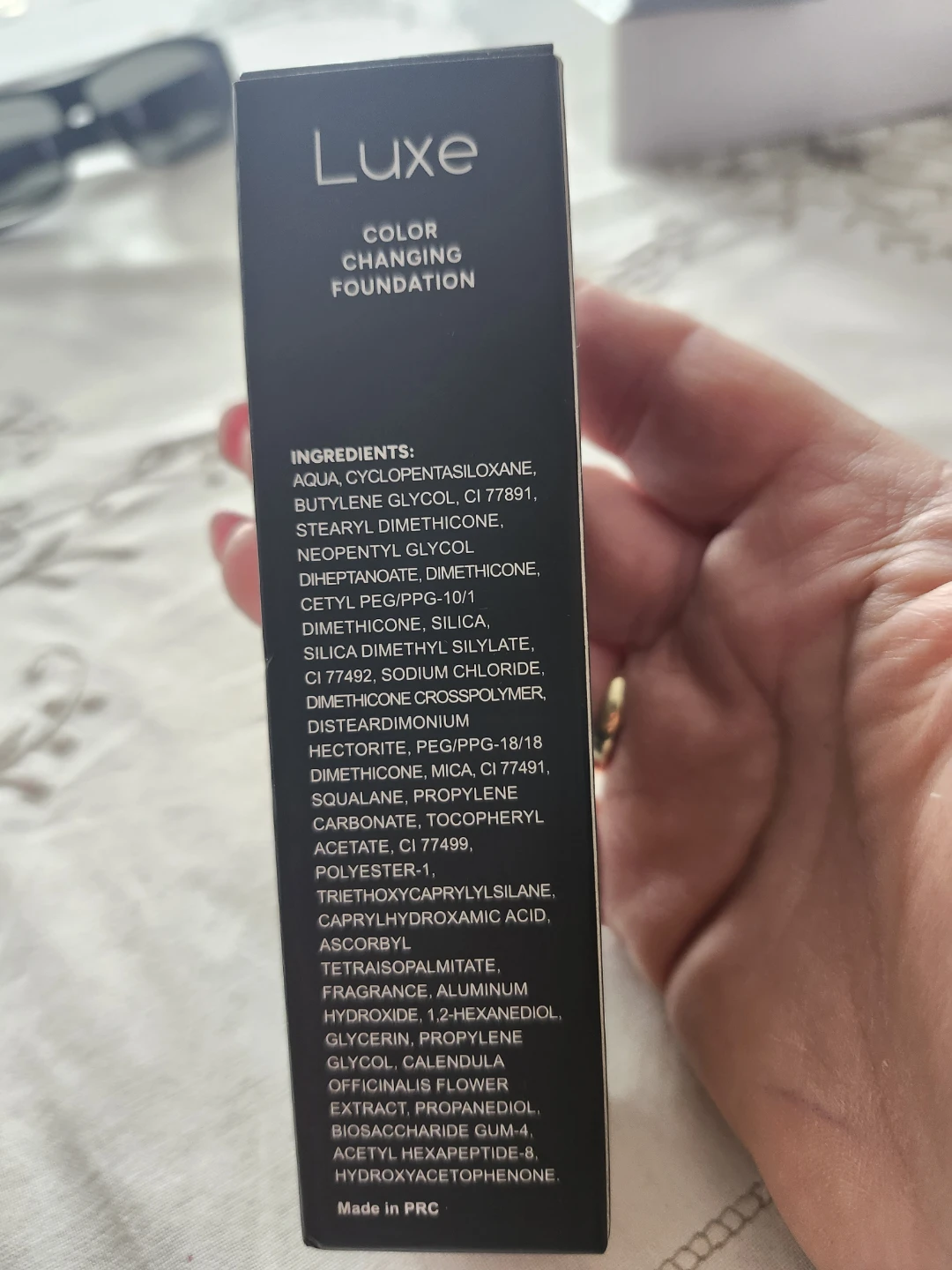 Luxe Color Changing Foundation - Shade 01 Light - photo 3