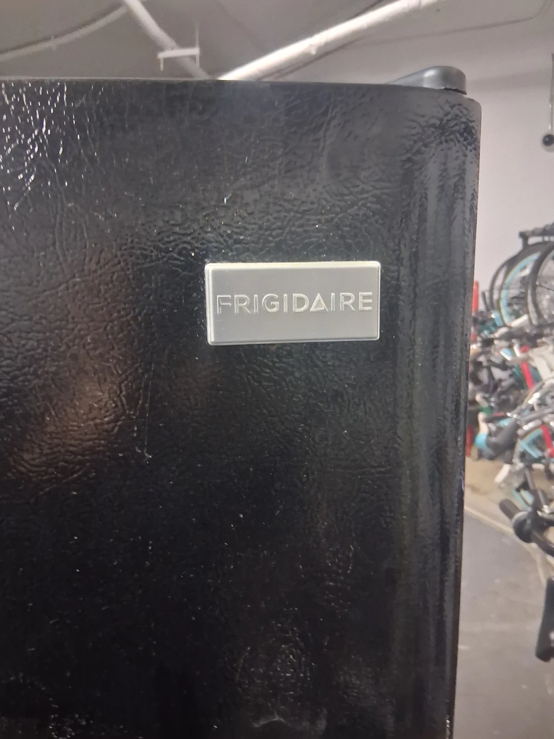 Frigidaire Refrigerator - photo 2